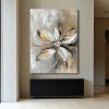 Textured Floral Oil Painting – Elegant 3D Flower Wall Art for Modern Interiors